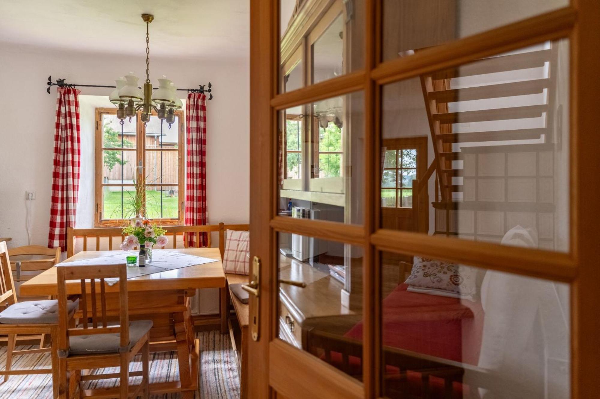 Landlust-Ferienhaus Am Rosenhof Хартберг Экстерьер фото